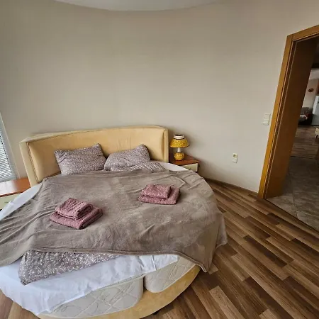 Rooftop With Stunning View Apartamento Beli Iskar