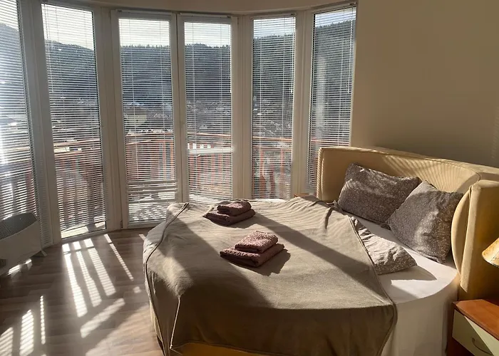 Rooftop With Stunning View * Beli Iskar