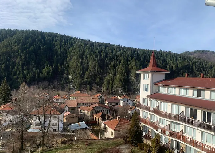 Rooftop With Stunning View Daire Beli Iskar